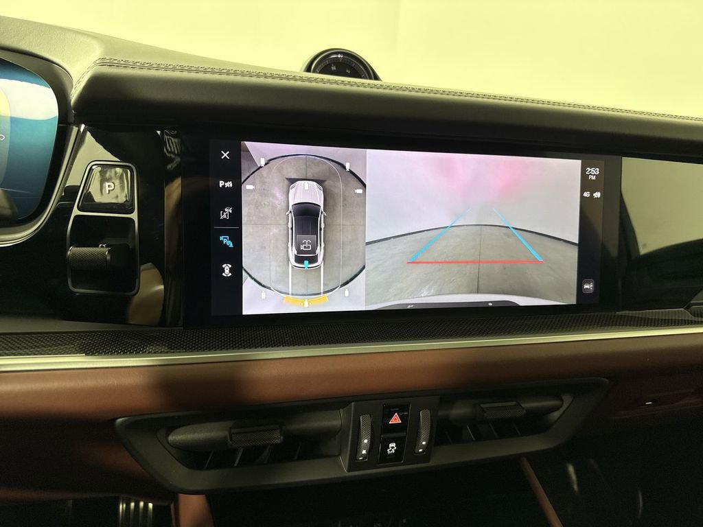 Certified 2024 Porsche Cayenne Turbo image 29