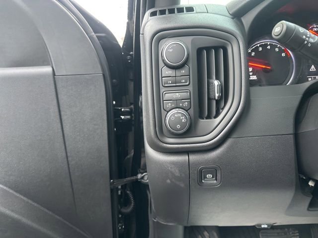 New 2026 Chevrolet Silverado 1500 Custom Trail Boss w/ Midnight Edition image 18