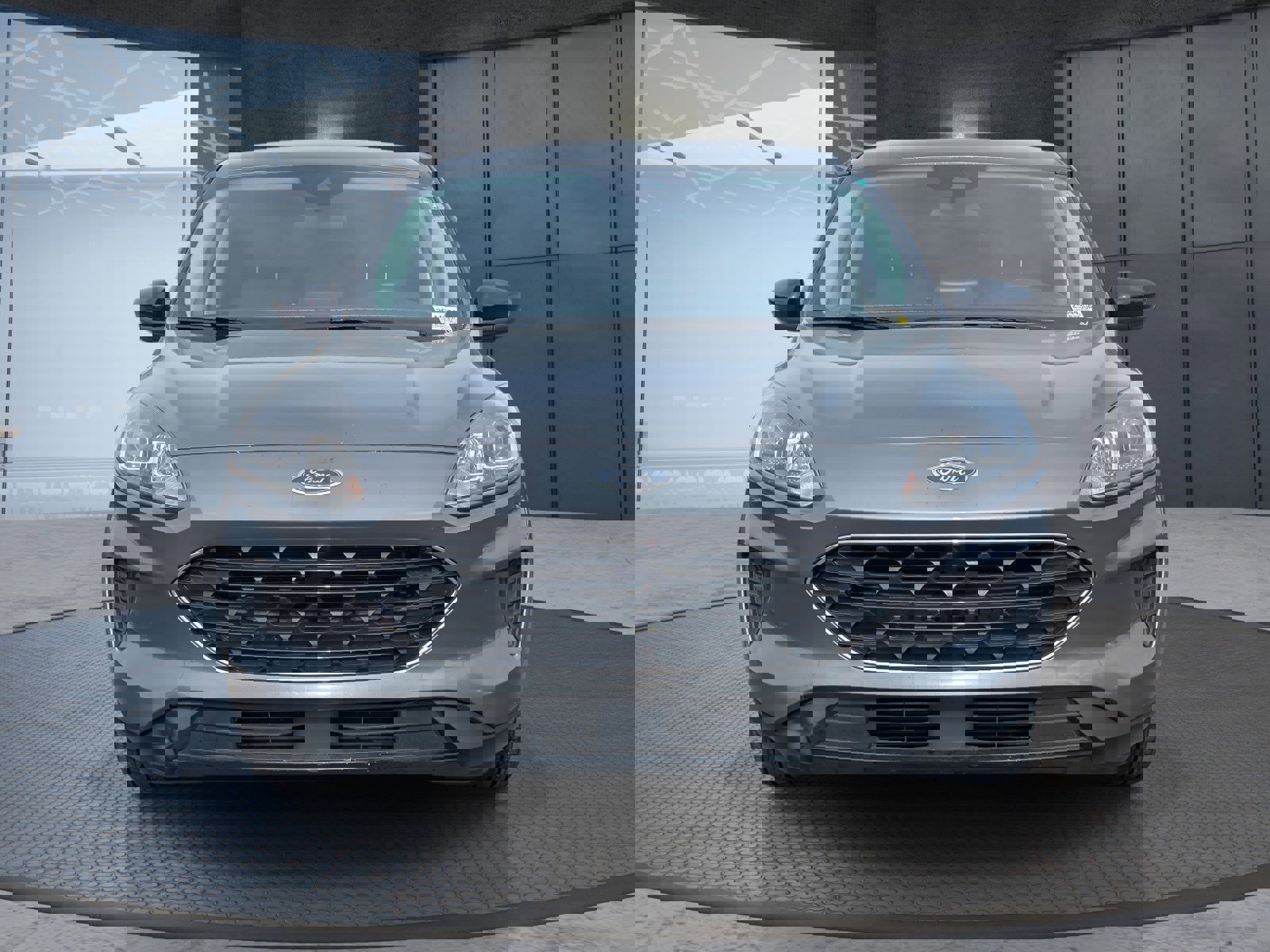 Used 2022 Ford Escape SE w/ SE Sport Appearance Package image 9