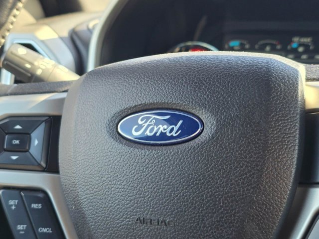 Used 2018 Ford F150 Lariat w/ Equipment Group 502A Luxury AWD/4WD image 33