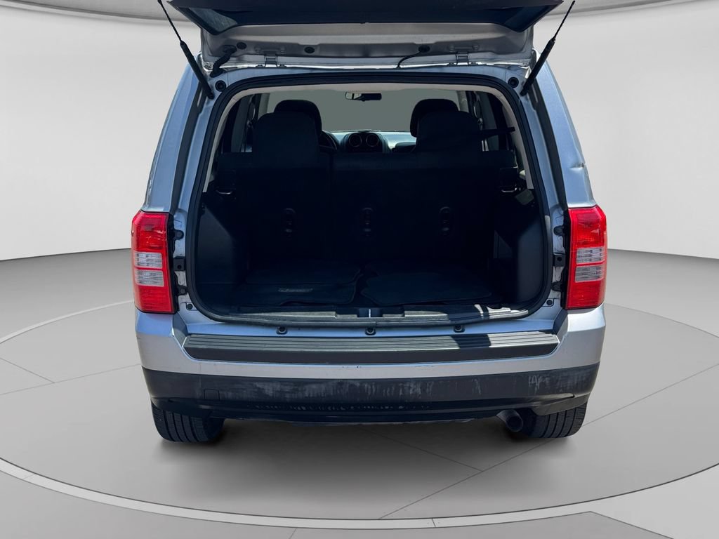 Used 2014 Jeep Patriot Sport FWD image 23