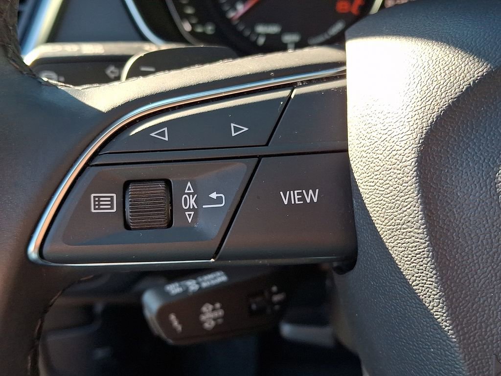 Used 2023 Audi Q5 2.0T Premium w/ Convenience Package image 21