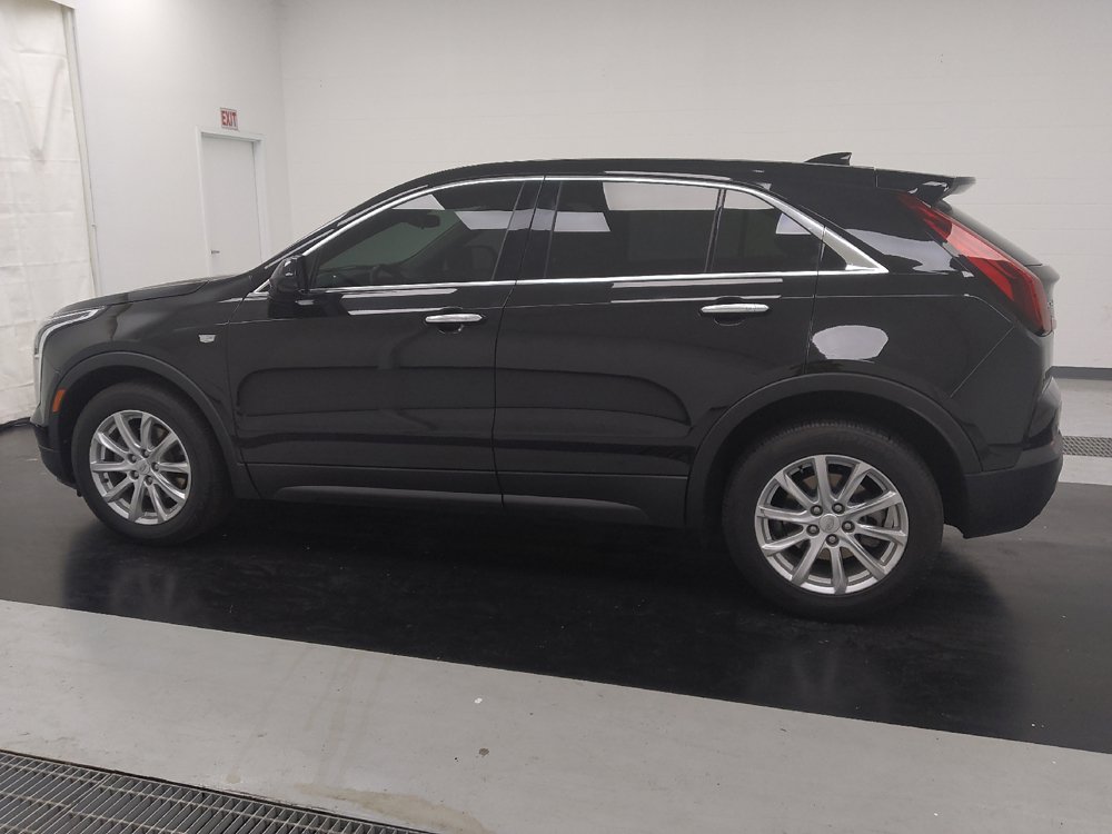 Used 2021 Cadillac XT4 Luxury w/ Driver Awareness Package FWD image 3