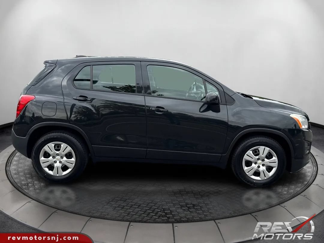 Used 2016 Chevrolet Trax LS FWD image 6
