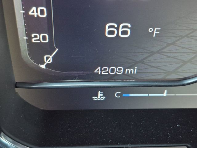 Used 2025 GMC Sierra 3500 Denali w/ Denali Reserve Package image 11