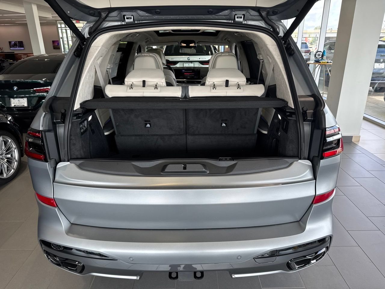 New 2027 BMW X7 M60i AWD/4WD image 9