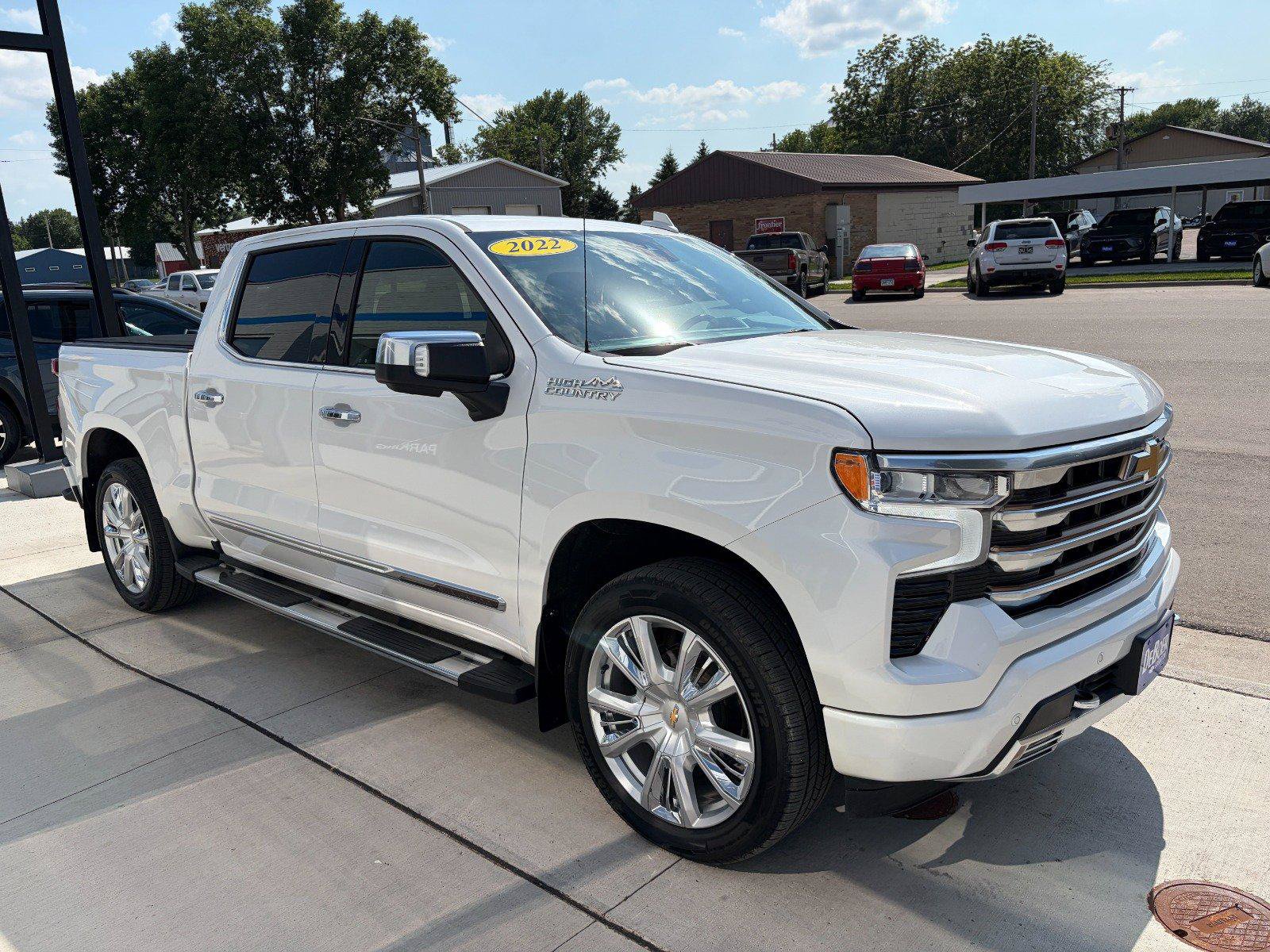 Used 2022 Chevrolet Silverado 1500 High Country AWD/4WD image 6