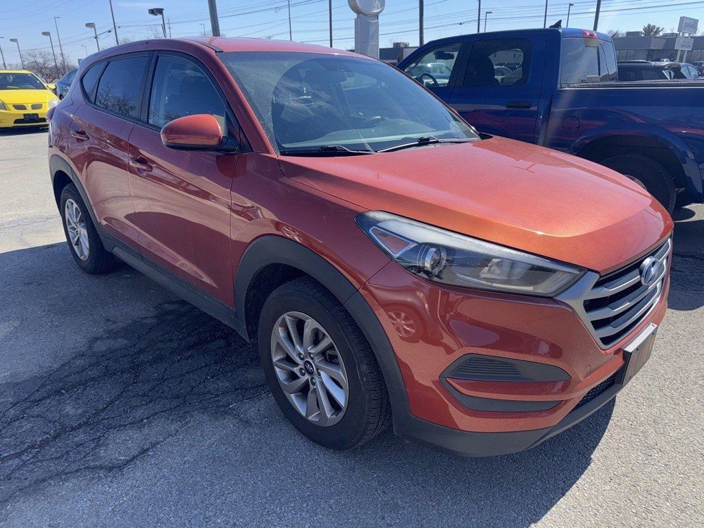 Used 2017 Hyundai Tucson SE image 2