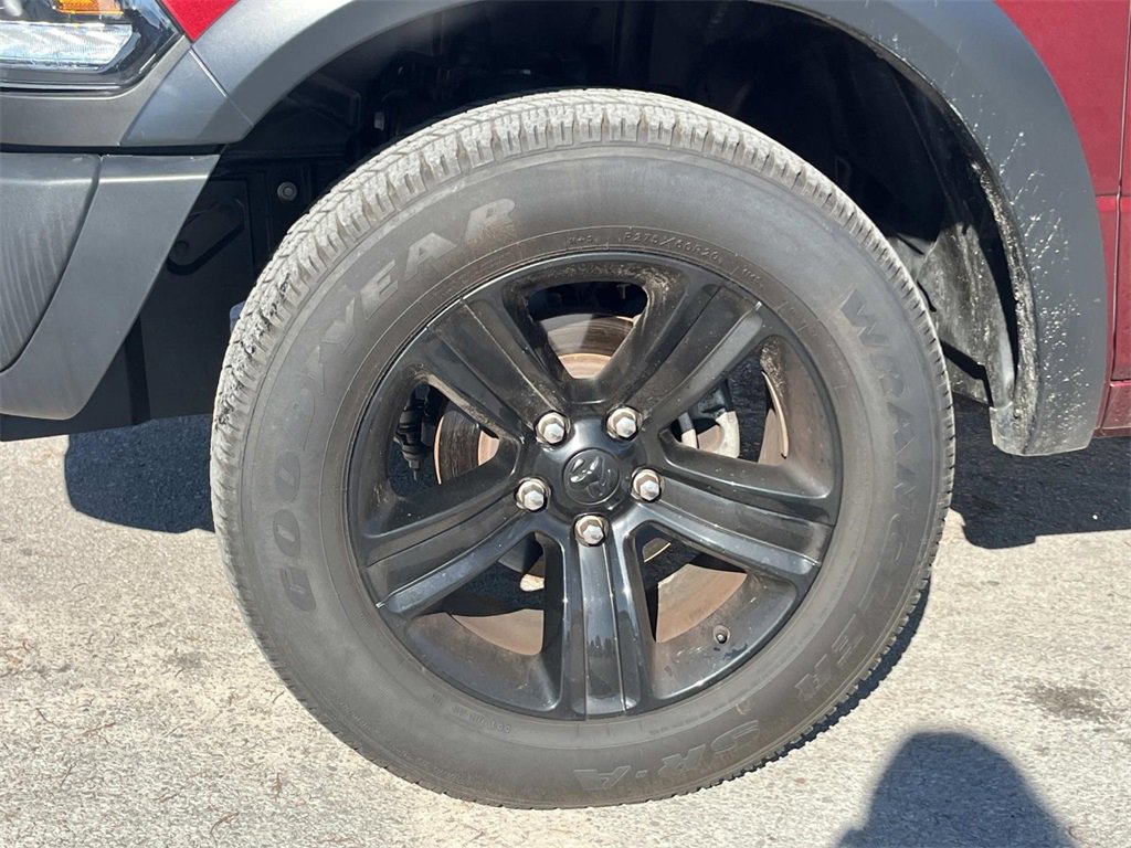 Used 2024 RAM 1500 Classic Warlock image 9