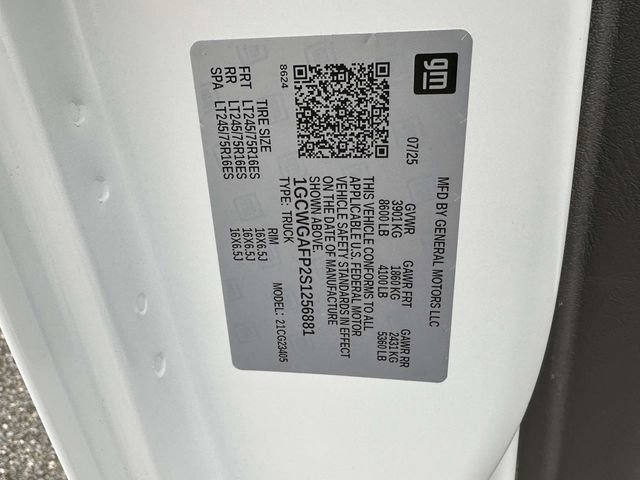 New 2025 Chevrolet Express 2500 Work Van w/ Driver Convenience Package image 31