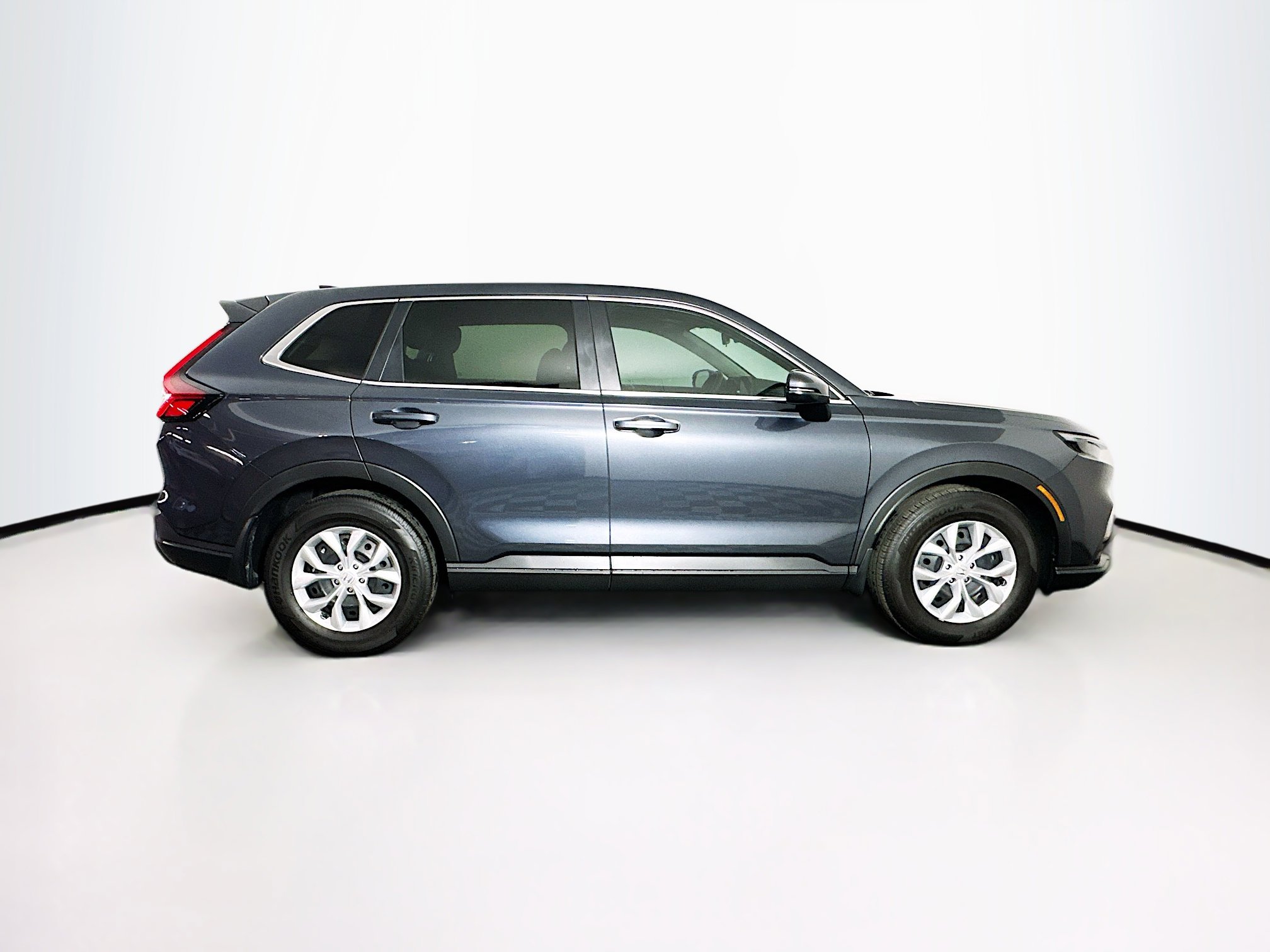 Used 2026 Honda CR-V LX image 10
