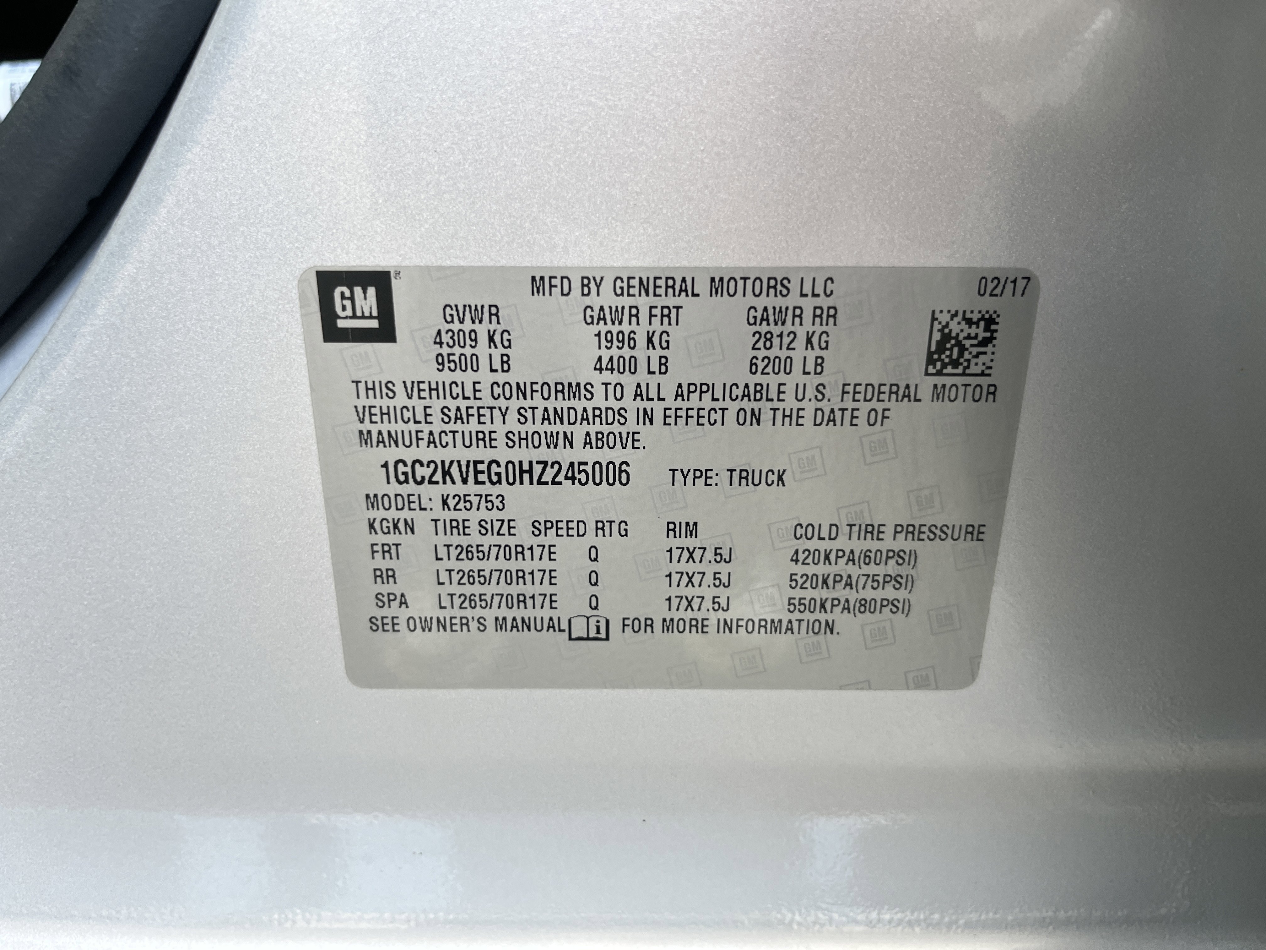 Used 2017 Chevrolet Silverado 2500 LT w/ LT Convenience Package image 11