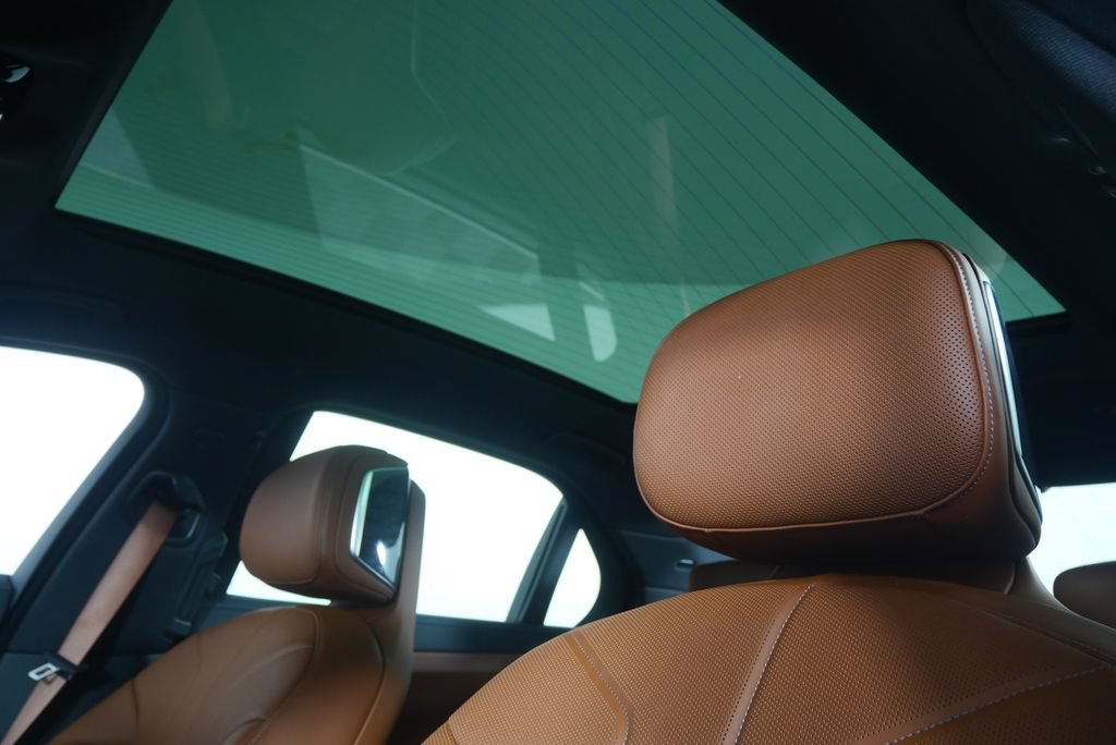 New 2026 BMW 740i xDrive AWD/4WD image 11