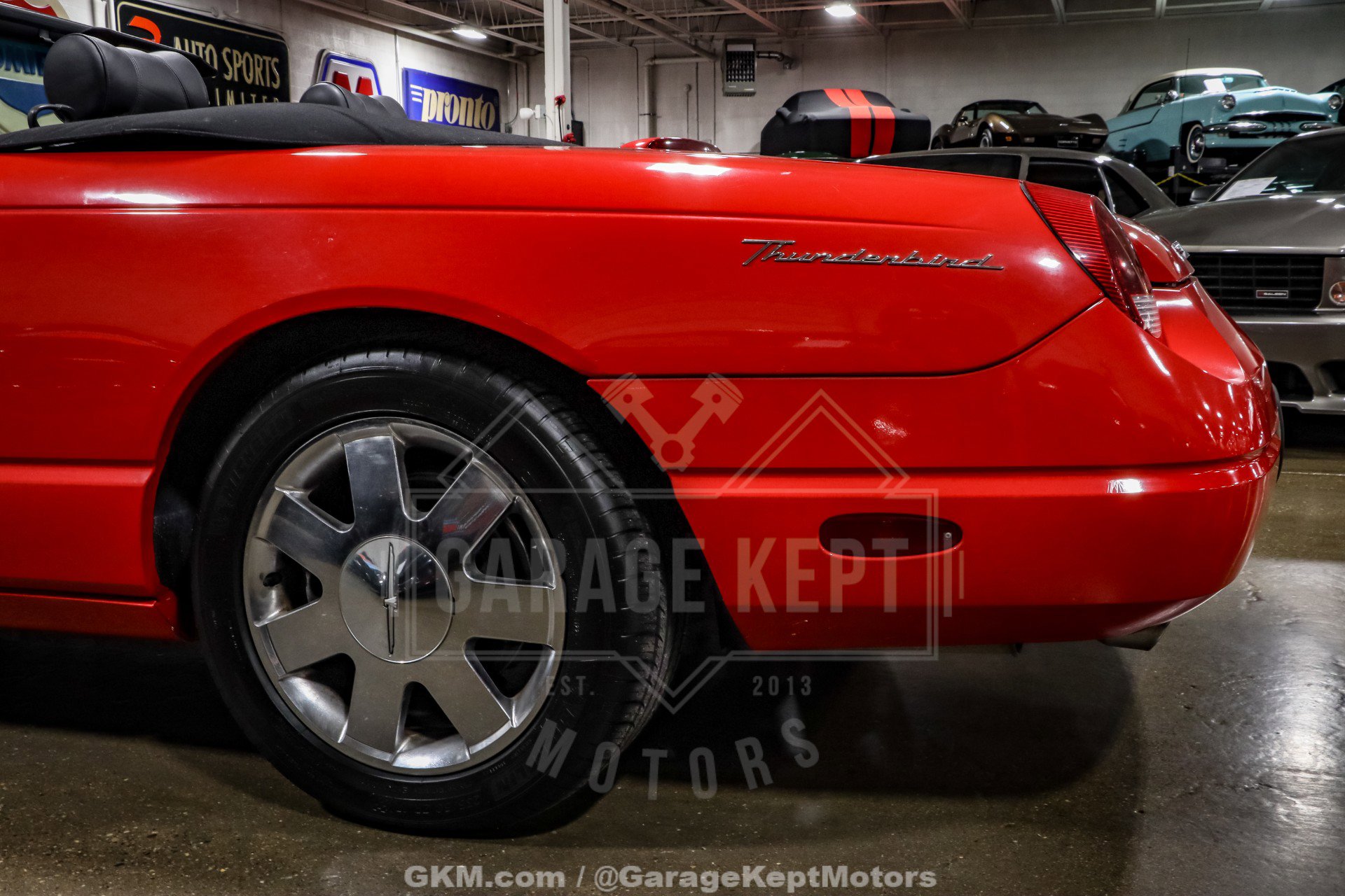 Used 2002 Ford Thunderbird RWD image 60