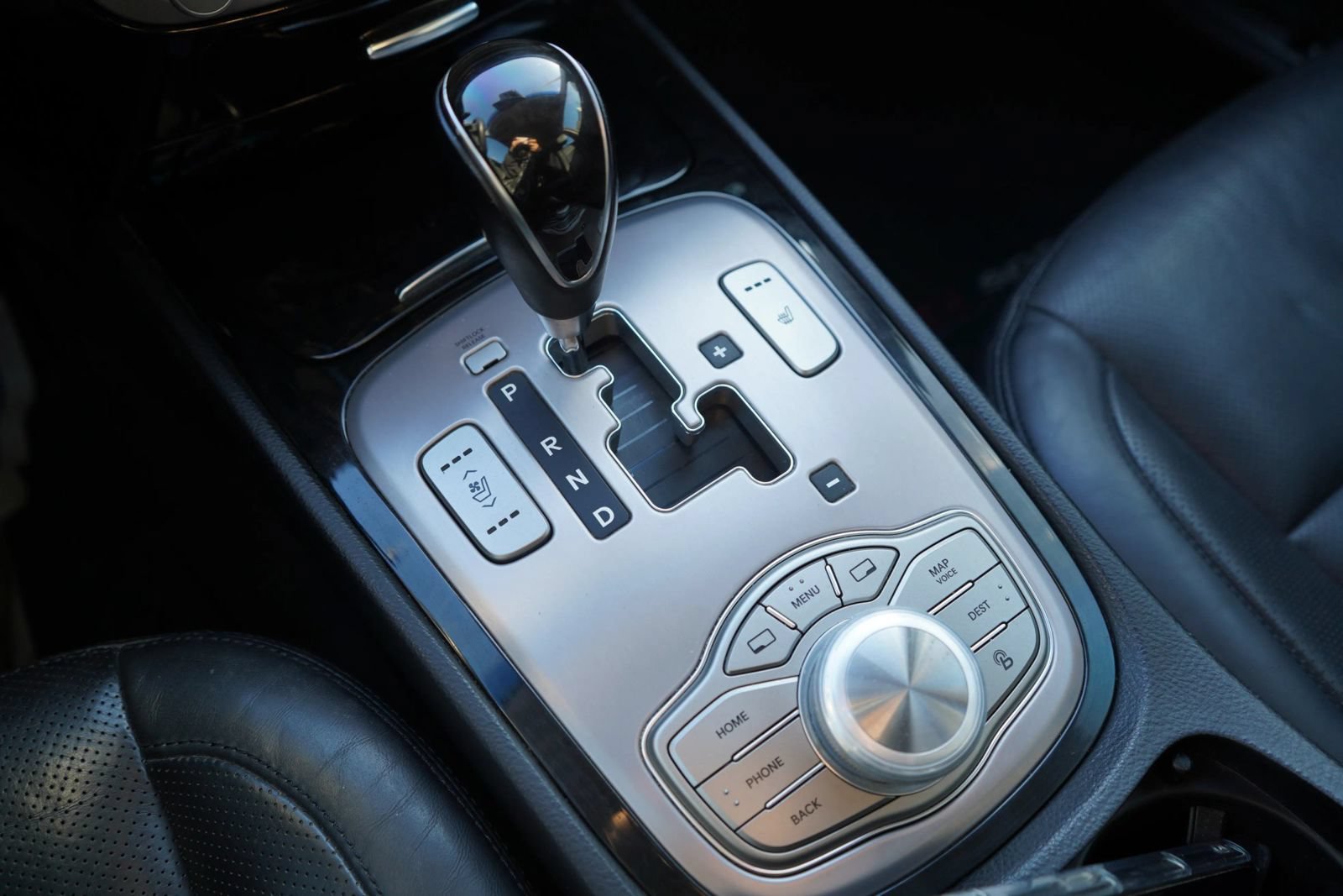 Used 2013 Hyundai Genesis 5.0 R-Spec RWD image 13