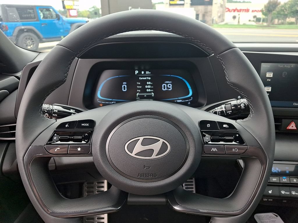 New 2026 Hyundai Elantra SEL Sport FWD image 15