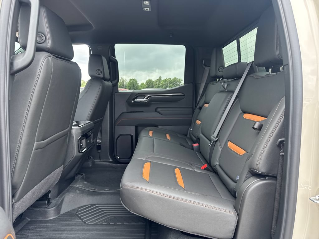 New 2026 GMC Sierra 1500 AT4 w/ AT4 Premium Package AWD/4WD image 13