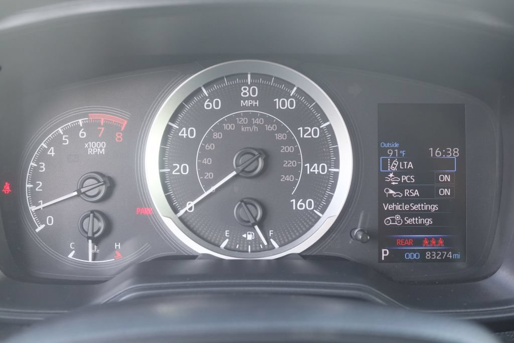 Used 2020 Toyota Corolla LE FWD image 30