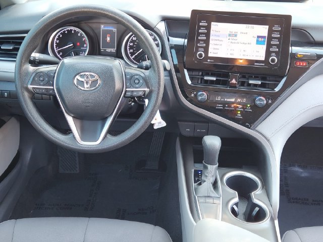 Used 2024 Toyota Camry LE FWD image 27