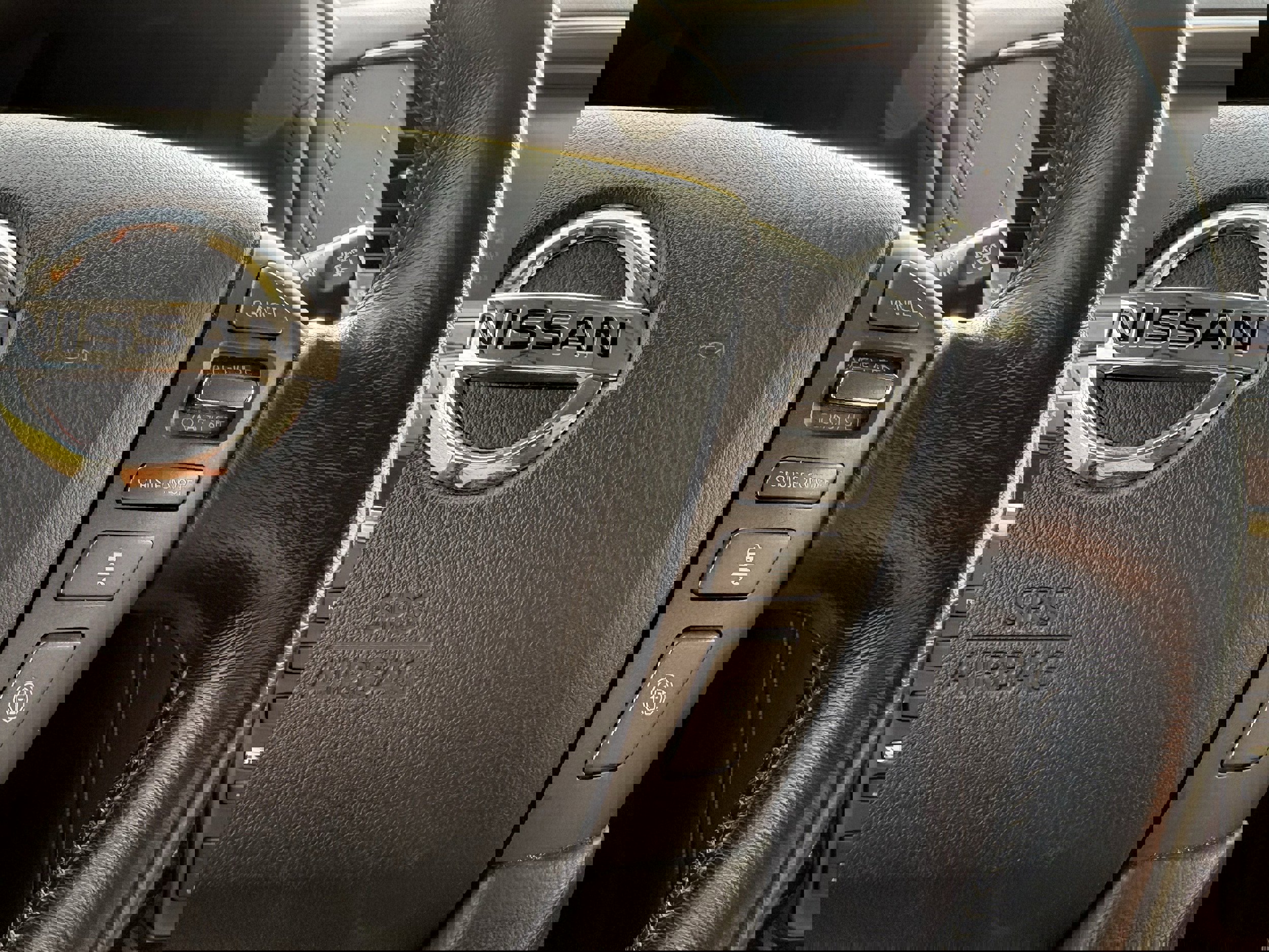 Used 2019 Nissan Armada SL w/ Premium Package image 16