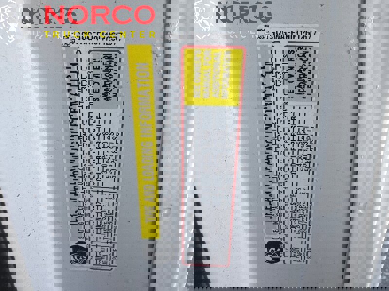 Used 2017 Chevrolet Express 2500 image 22