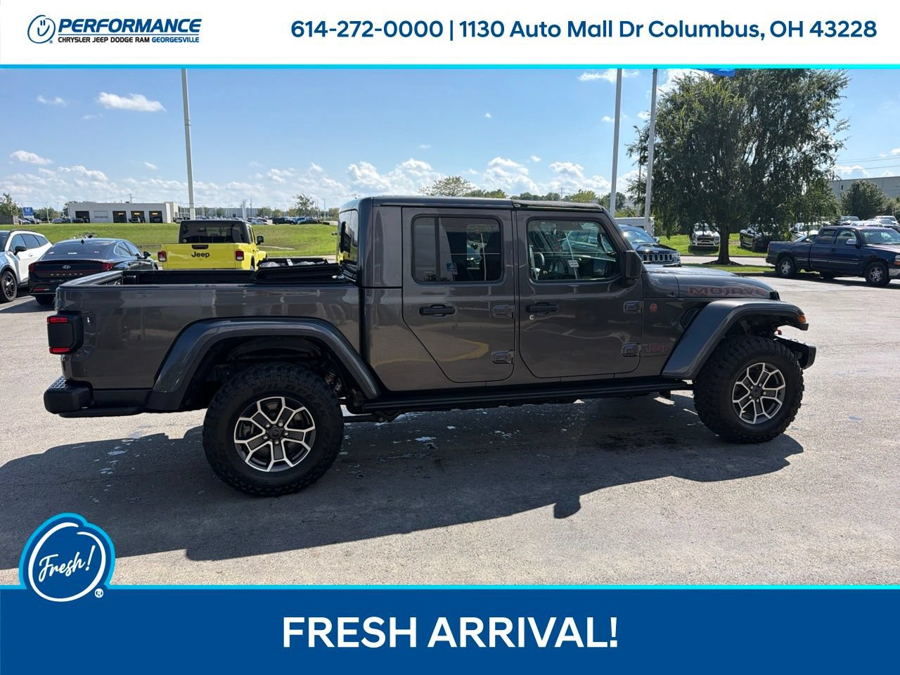 Certified 2025 Jeep Gladiator Mojave AWD/4WD image 10