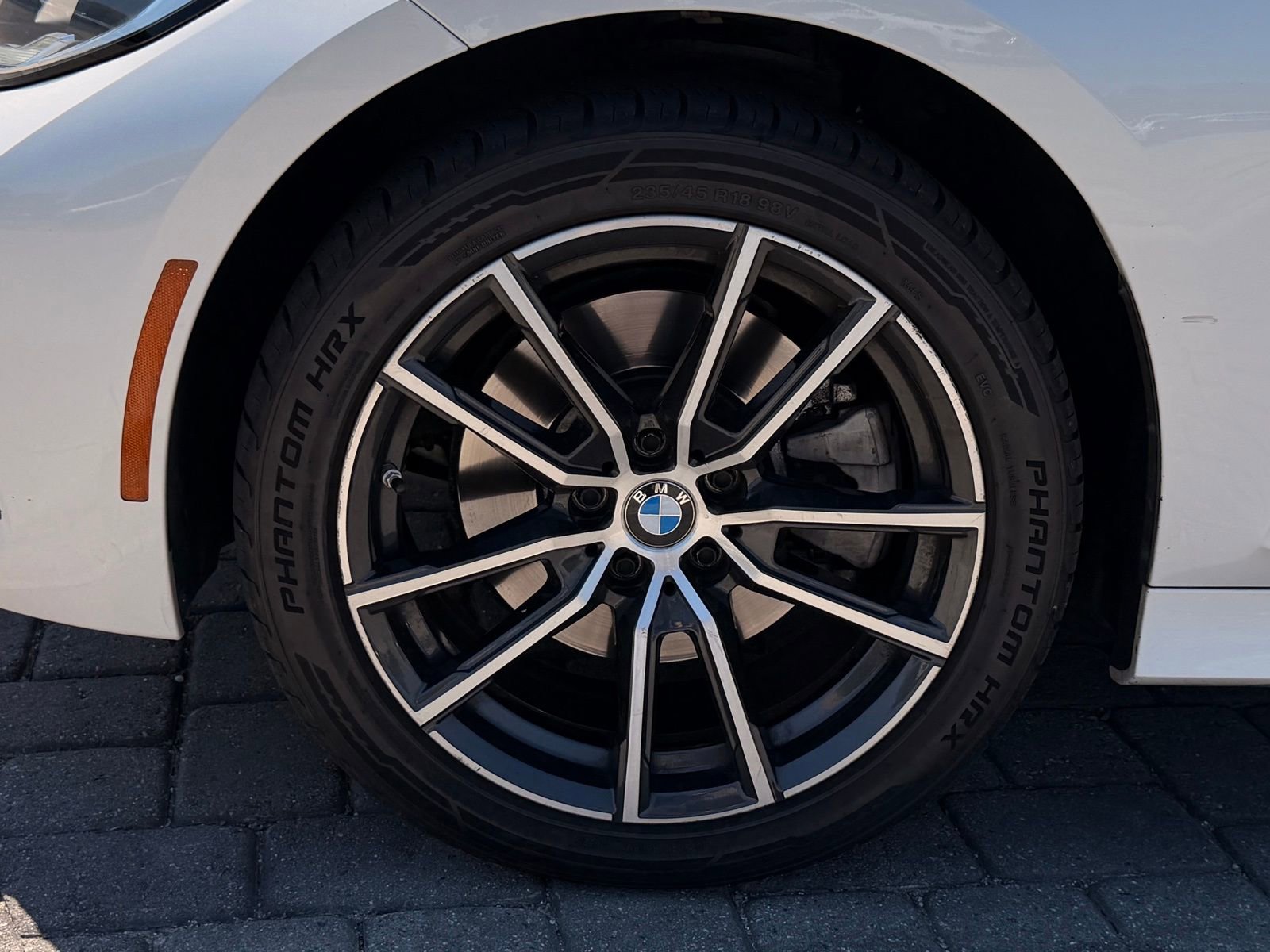 Used 2022 BMW 330i xDrive Sedan image 13