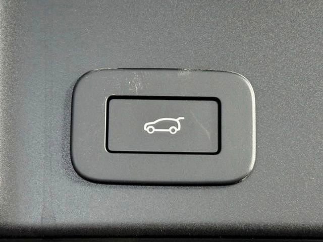 New 2026 Land Rover Range Rover Evoque S AWD/4WD image 17