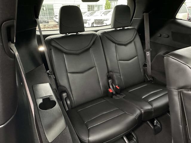 Used 2024 Cadillac XT6 Sport w/ Technology Package AWD/4WD image 21