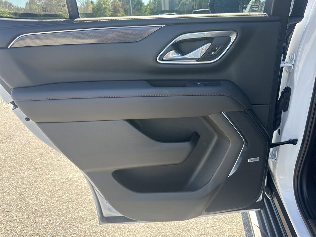 Used 2024 Chevrolet Tahoe RST image 31