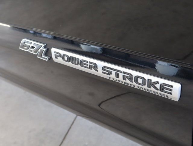 Used 2017 Ford F350 Platinum w/ Platinum Ultimate Package image 59