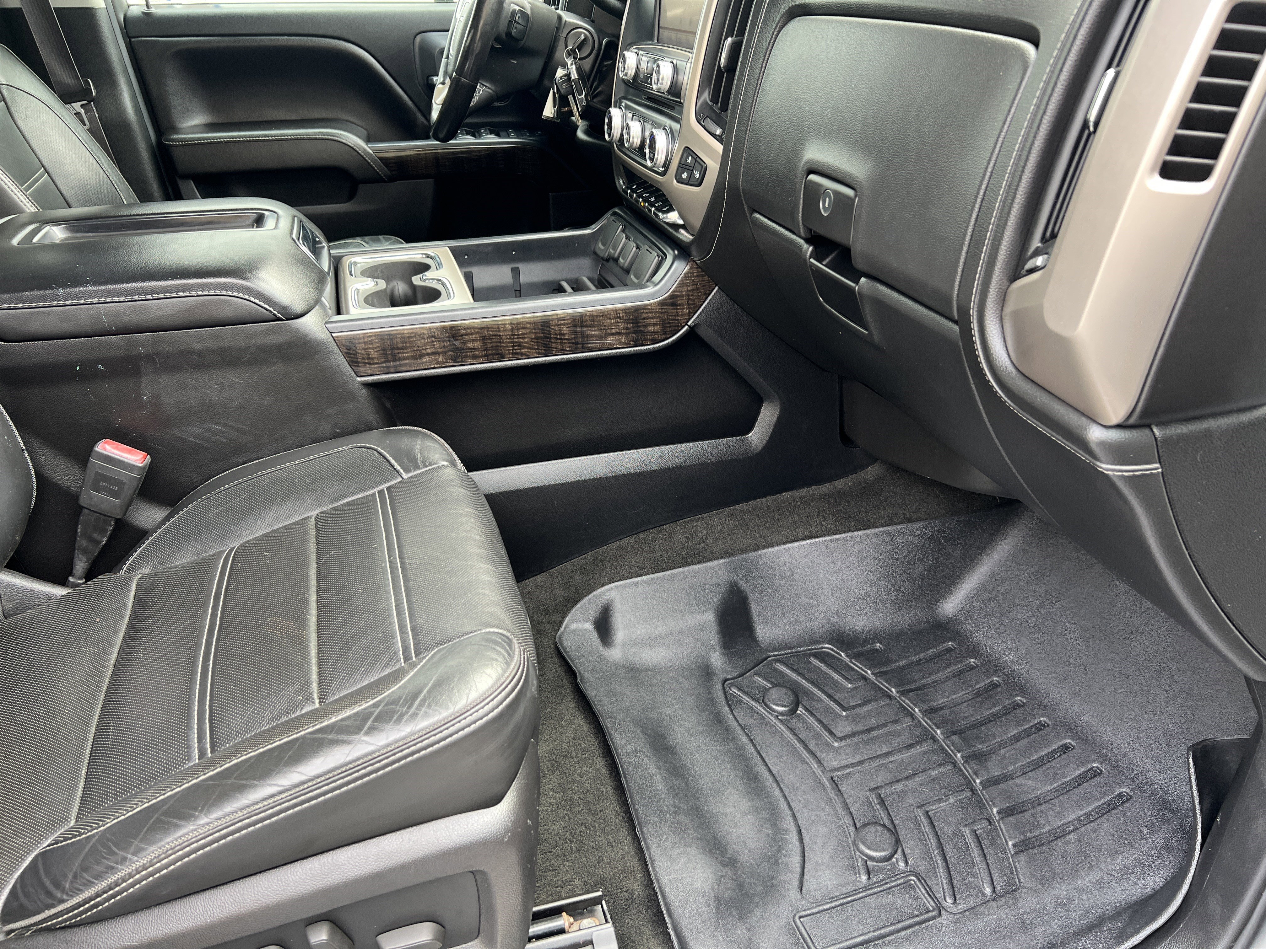 Used 2015 GMC Sierra 2500 Denali image 21