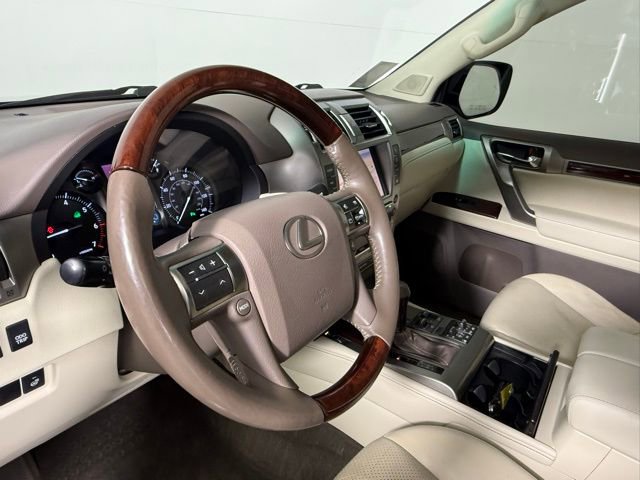 Used 2015 Lexus GX 460 Luxury image 15