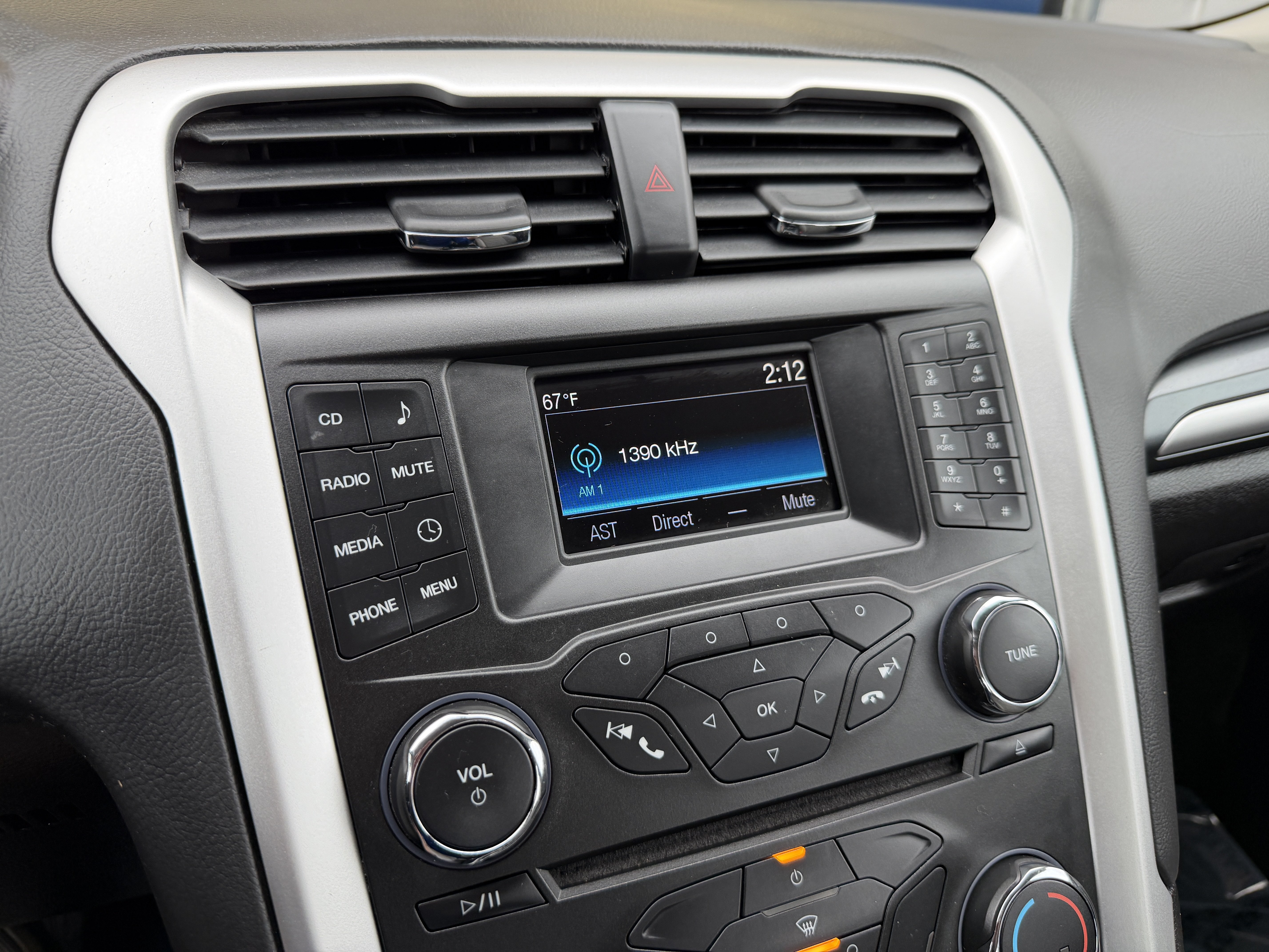 Used 2015 Ford Fusion S FWD image 17