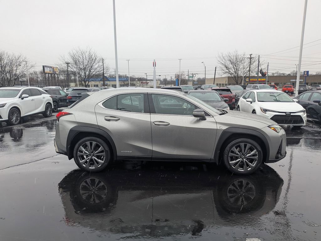 Used 2020 Lexus UX 250h F Sport w/ F Sport Premium Package image 12