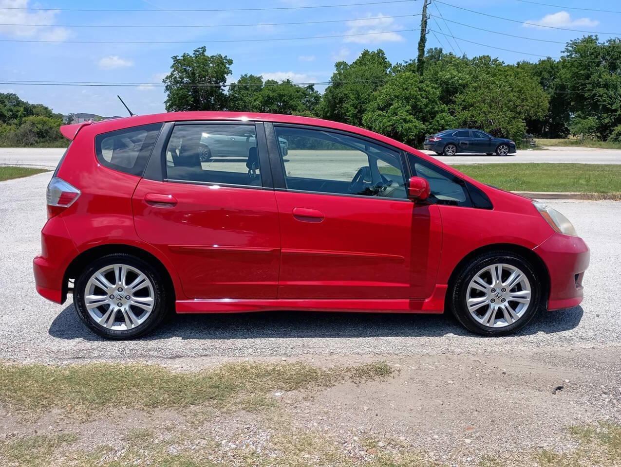 Used 2010 Honda Fit Sport image 2