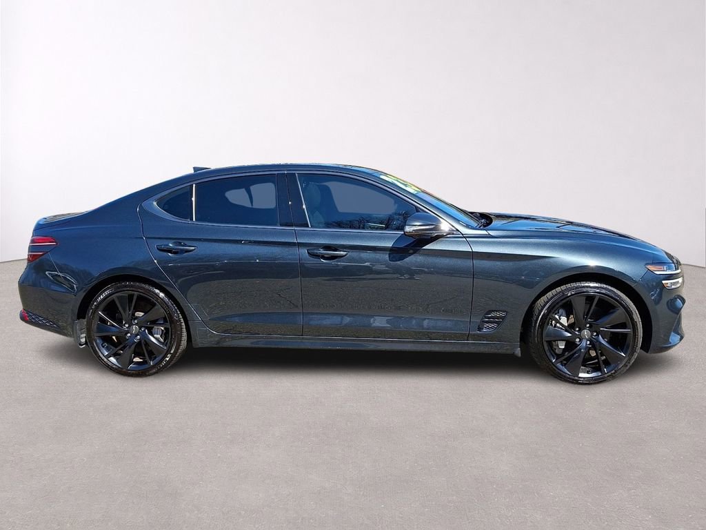 Used 2023 Genesis G70 3.3T w/ Sport Prestige Package image 8