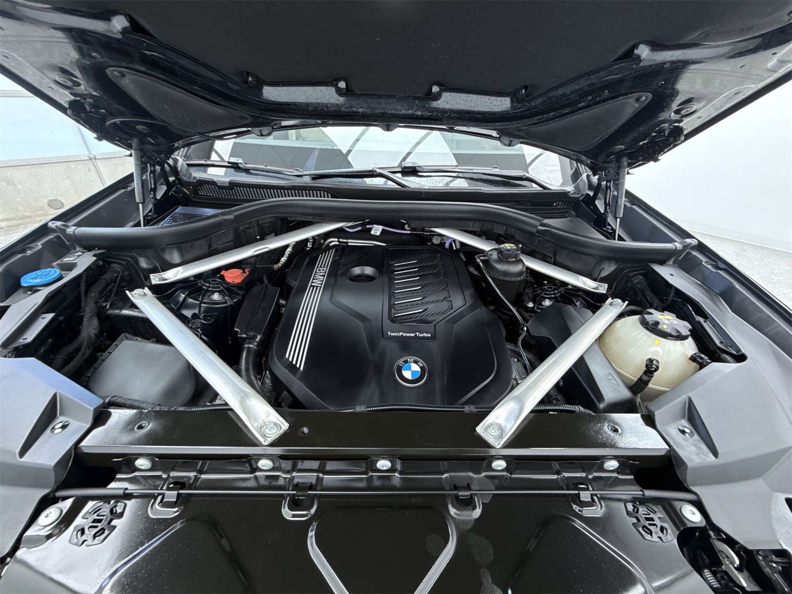 Used 2021 BMW X5 sDrive40i w/ M Sport Package image 37