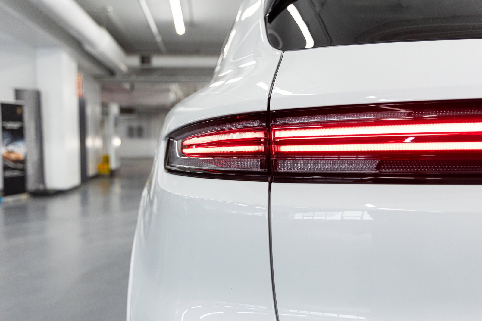 Used 2025 Porsche Cayenne S image 18