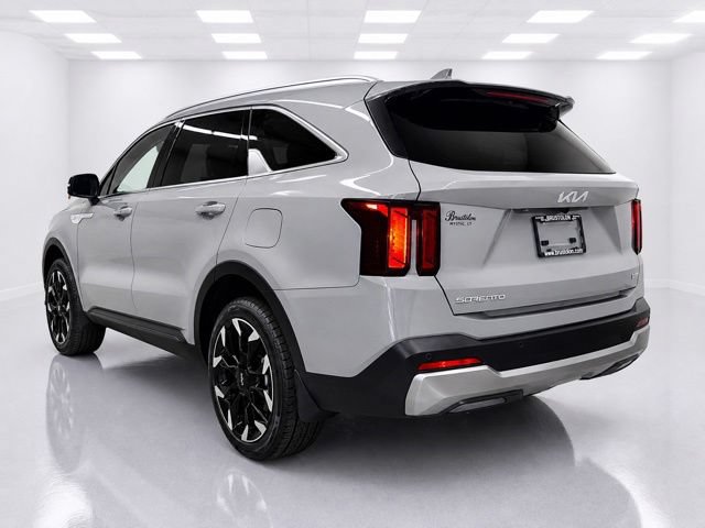 Used 2025 Kia Sorento EX AWD/4WD image 7