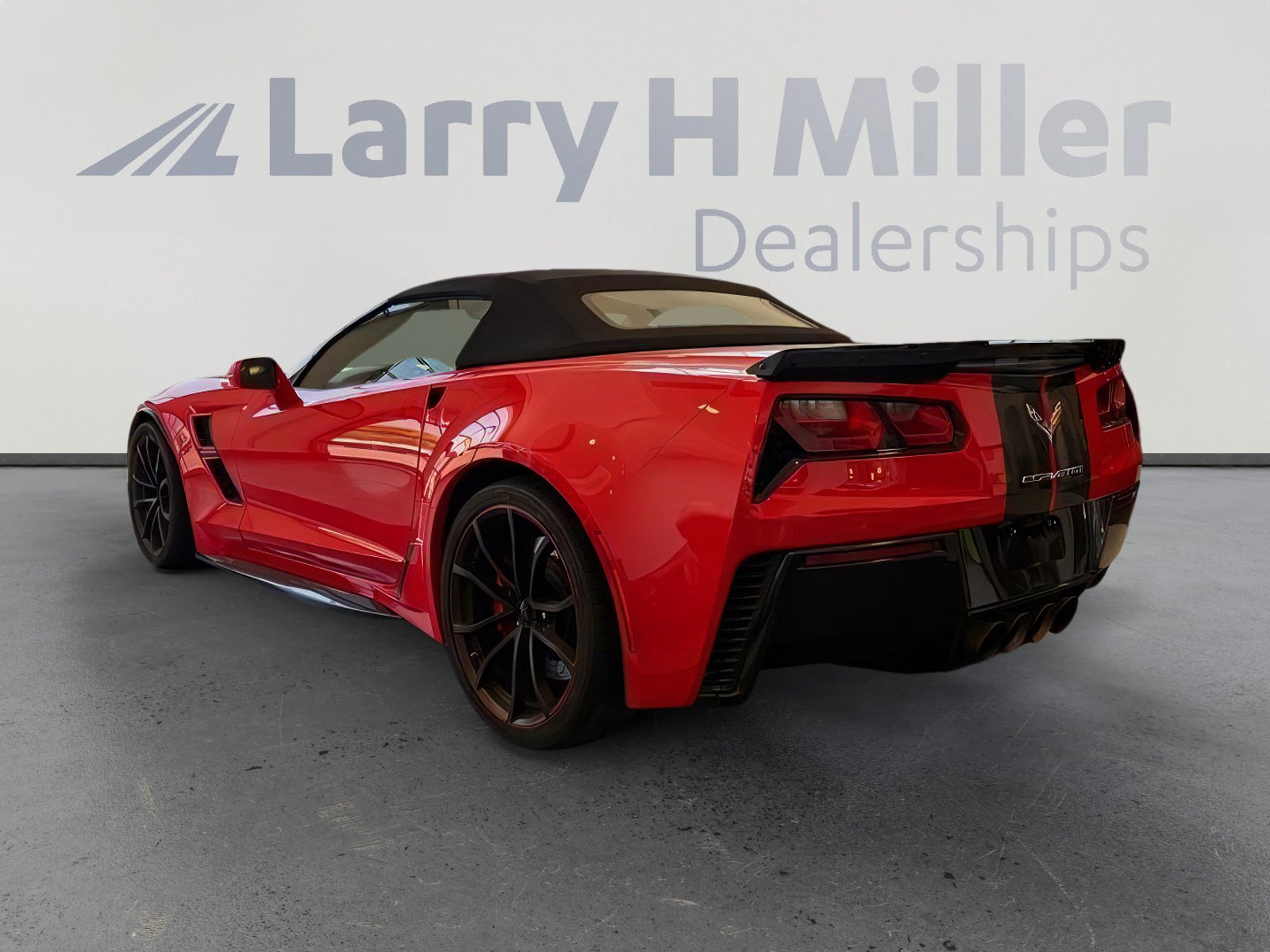 Used 2019 Chevrolet Corvette Grand Sport RWD image 4