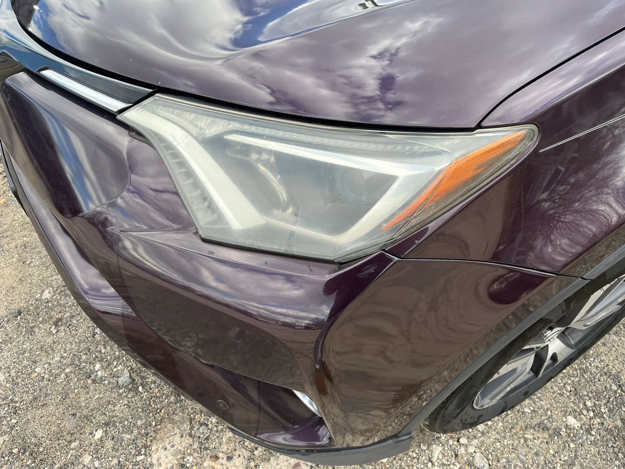 Used 2017 Toyota RAV4 XLE image 28