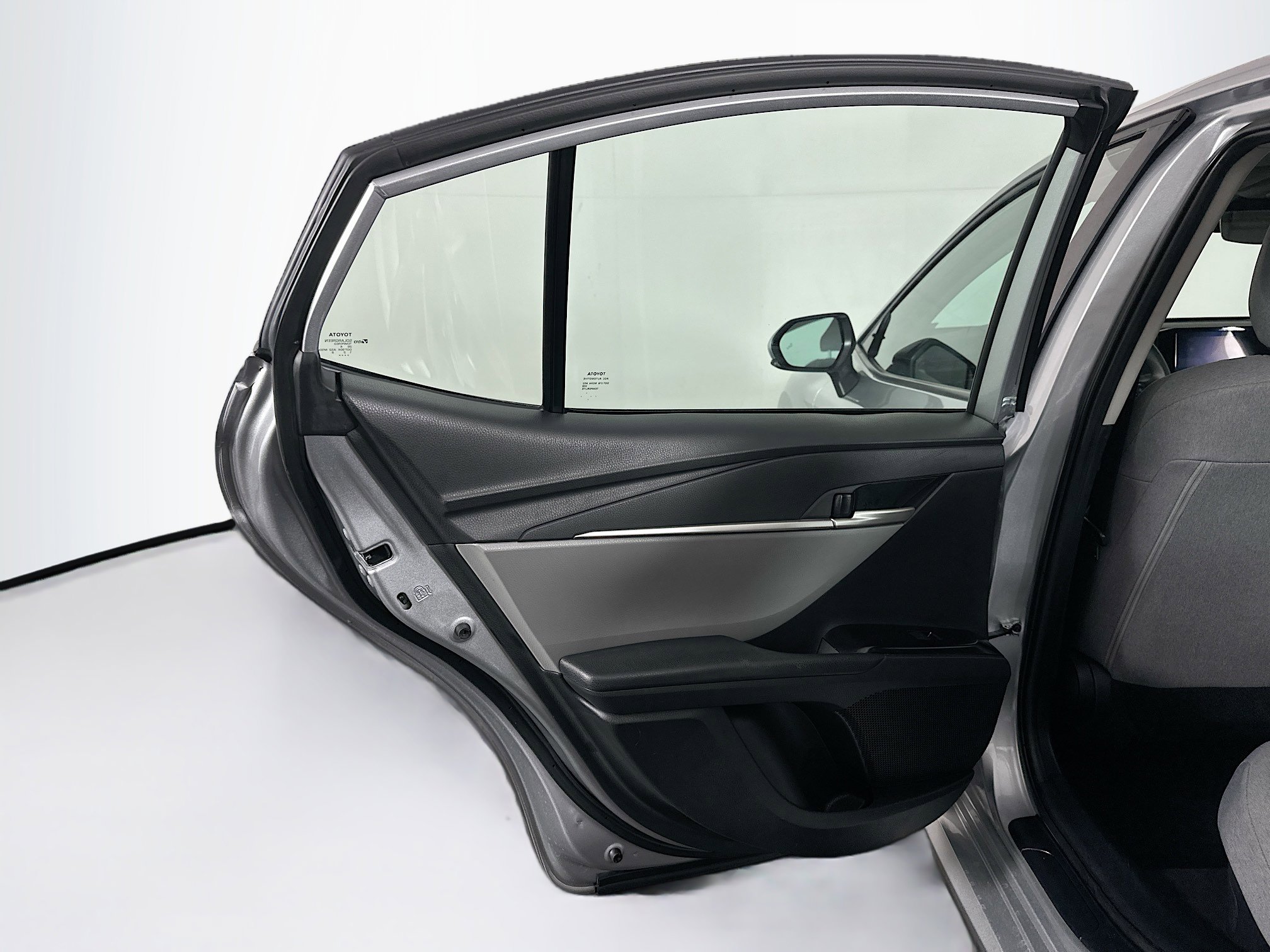 Used 2025 Toyota Camry LE image 26