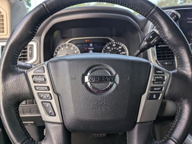 Used 2020 Nissan Titan SV w/ SV Convenience Package image 14