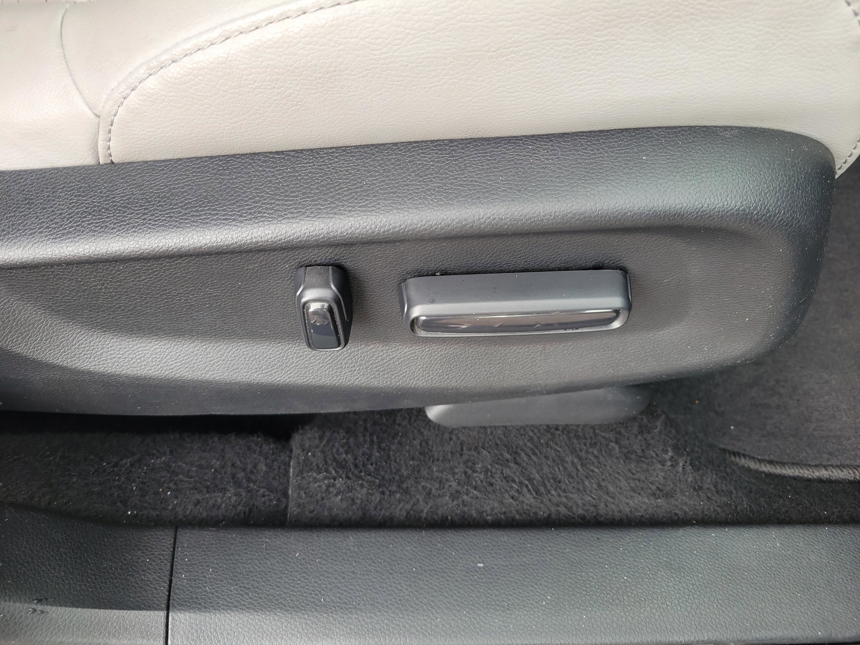 Used 2019 Honda CR-V EX-L image 19