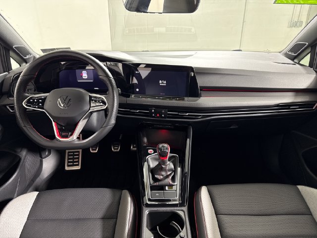 Used 2024 Volkswagen GTI SE FWD image 19