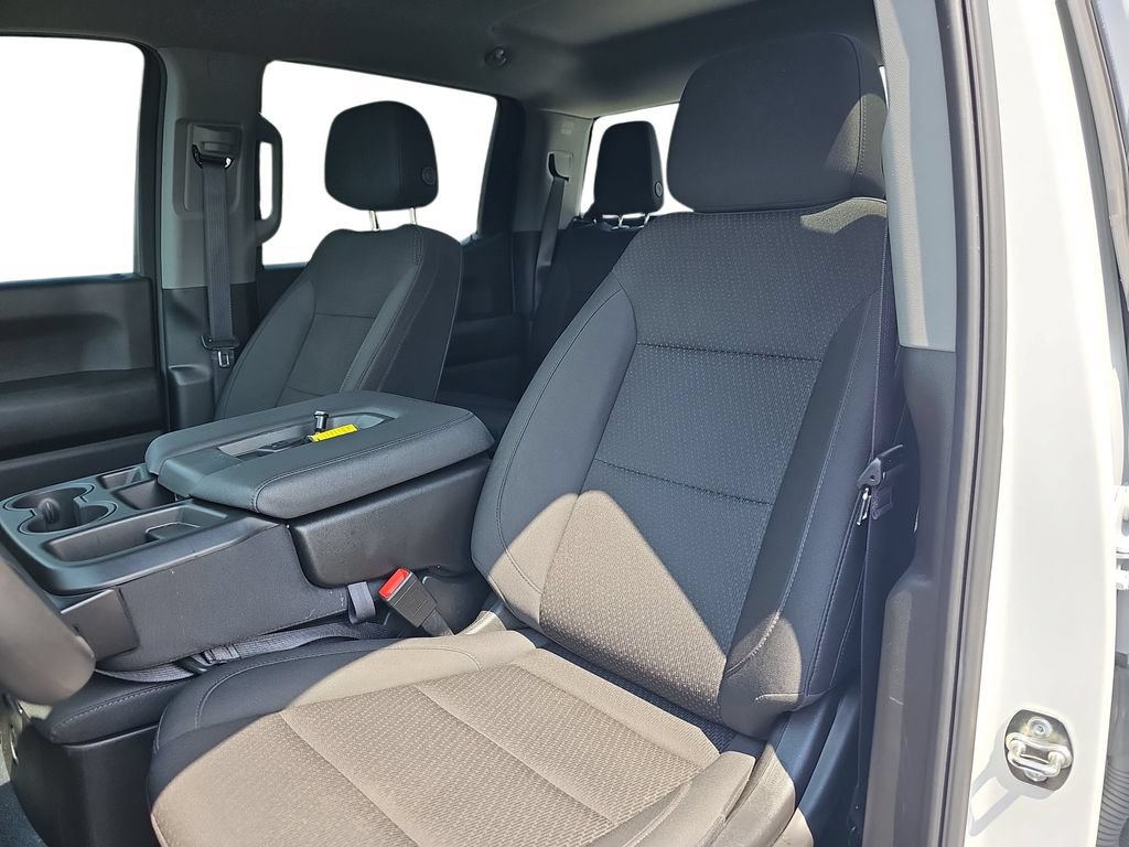 Used 2025 Chevrolet Silverado 1500 W/T w/ WT Value Package RWD image 15