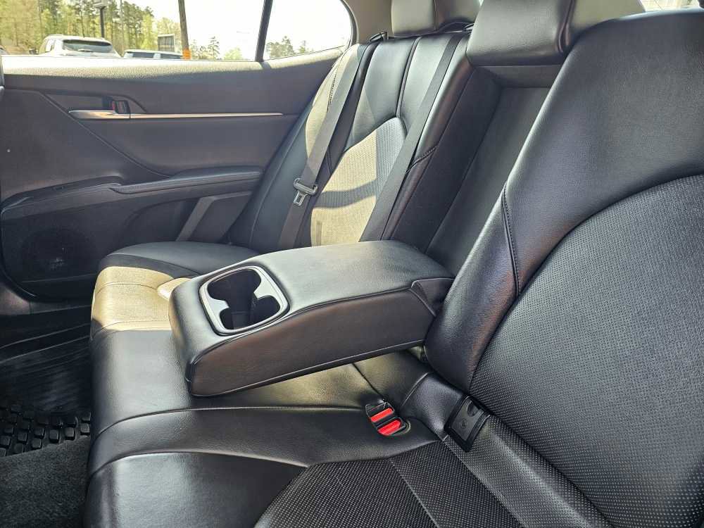 Used 2023 Toyota Camry XLE w/ Cold Weather Package image 28