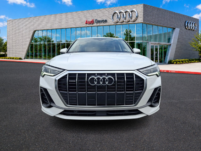 Certified 2025 Audi Q3 2.0T Premium Plus AWD/4WD image 2