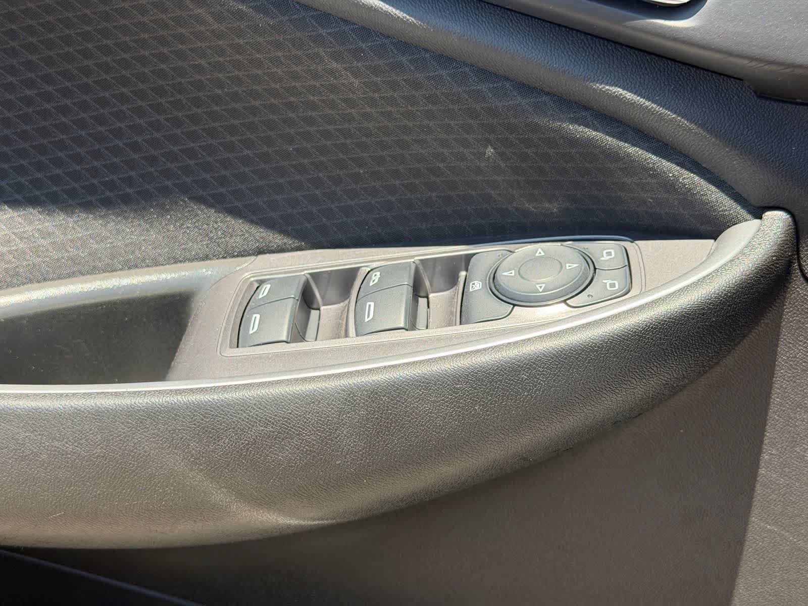 Used 2024 Chevrolet Malibu LT FWD image 16